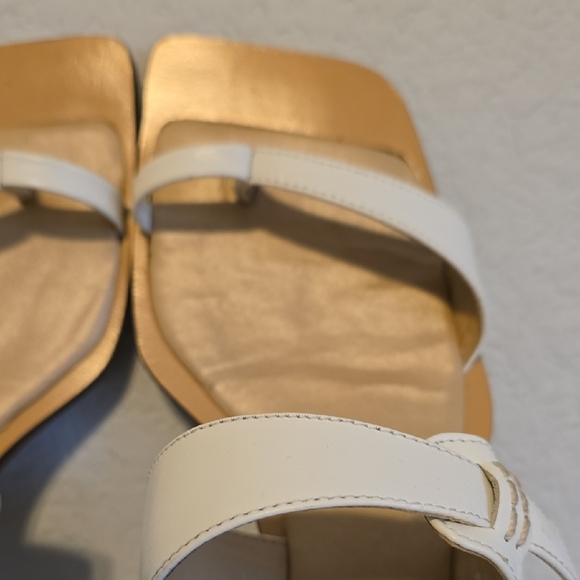 Enzo Angiolini Cream Sandals for Women. Made In Brazil. Size 8 - Picture 8 of 16